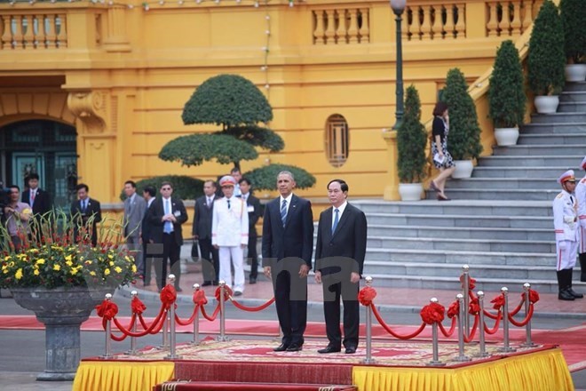 International media highlight Obama’s visit to Vietnam - ảnh 1